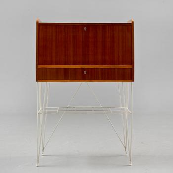 SEKRETÄR, 1900-talets mitt.