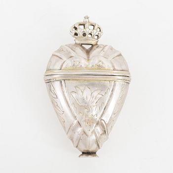 A Danish silver snuff box, mark of Jesper Henrichsen Lund, Viborg, Denmark 1734-62.