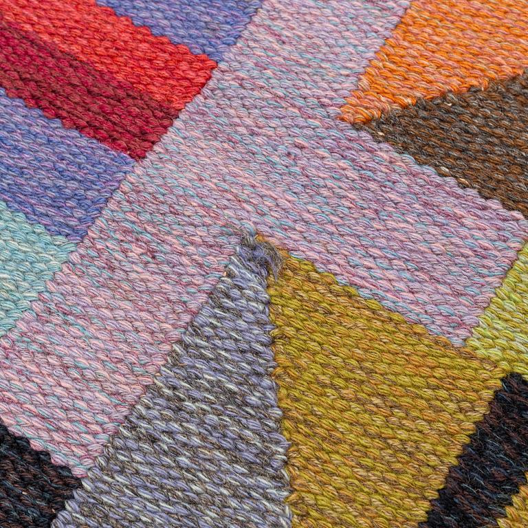 Agda Österberg, matta, rölakan och gobelängteknik, ca 240 x 115,5 cm, signerad AÖ.