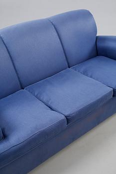 SOFFA, "modell 703", Josef Frank för Firma Svenskt Tenn, omkring sekelskiftet 2000.