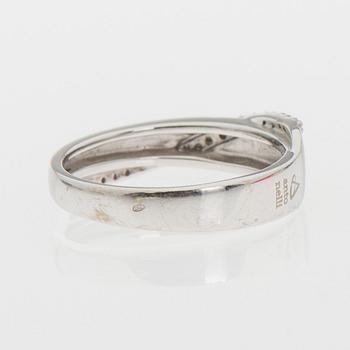 RING, briljantslipade diamanter, 18K vitguld.