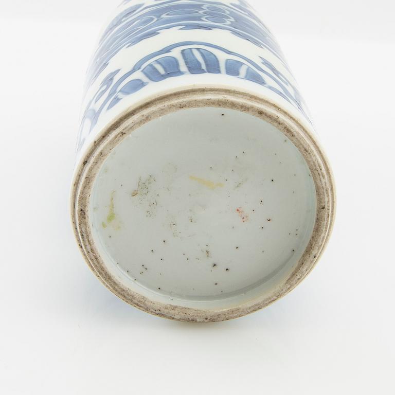 Vase China Kangxi (1662-1722) porcelain.