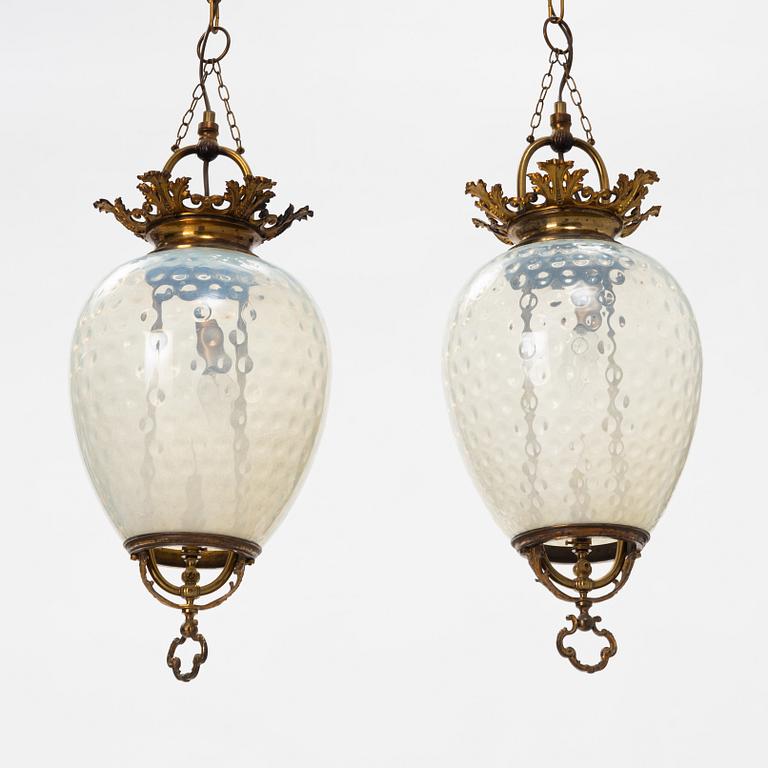 A pair of ceiling lights, first half of the 20th century.