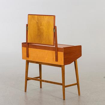 A 1950's dressing table.