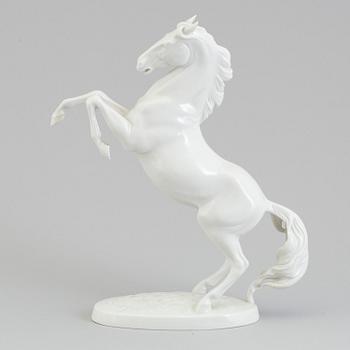 A Vienna Augarten porcelain figure of a stallion, Austria, 20th Century.