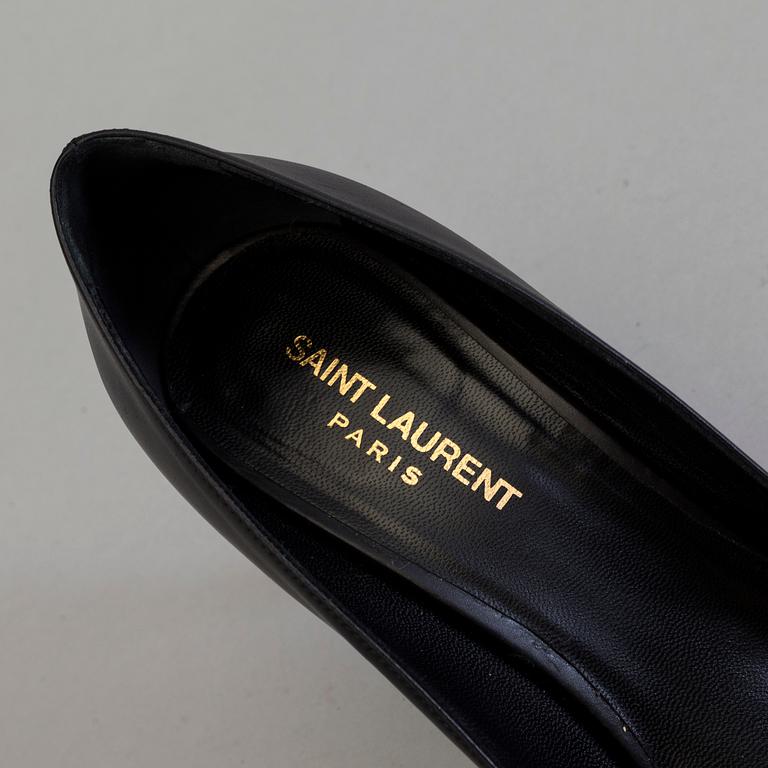 PUMPS, Saint Laurent, storlek 39.
