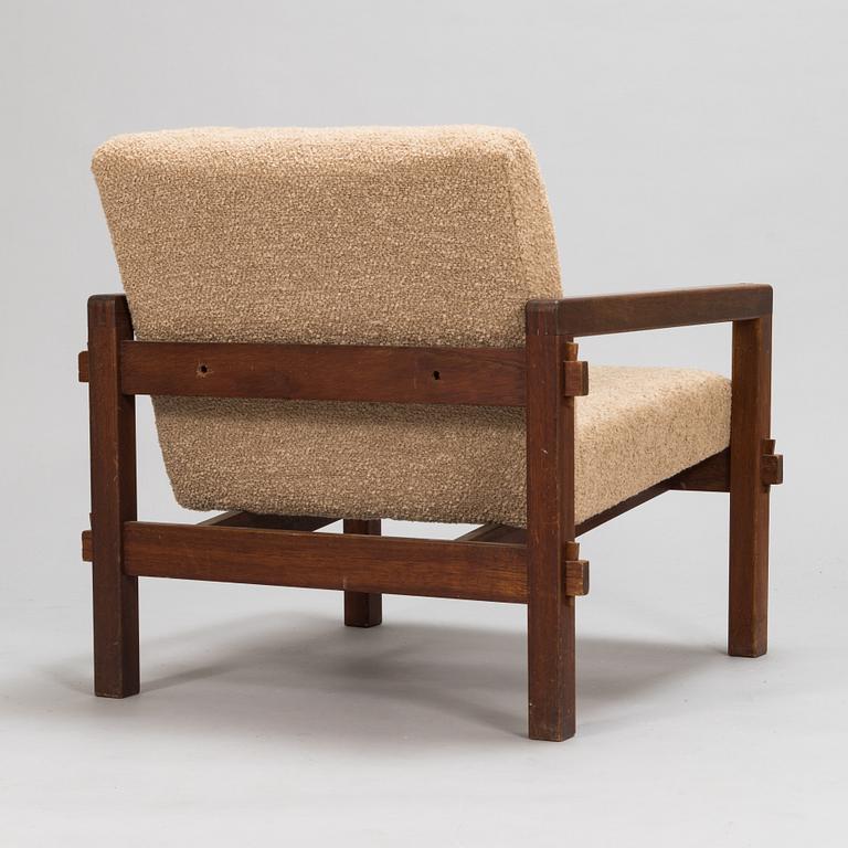 Reino Ruokolainen, a mid-20th century 'Tupa' (Cottage) armchair for Haimi.