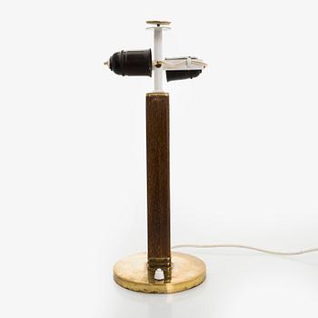Paavo Tynell, bordslampa, modell 5066, Taito Oy, 1900-talets mitt.