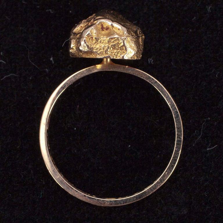 RING, guld 14K, Björn Weckström, Lapponia Helsingfors 1969. Tot. vikt ca 2,7 gr.