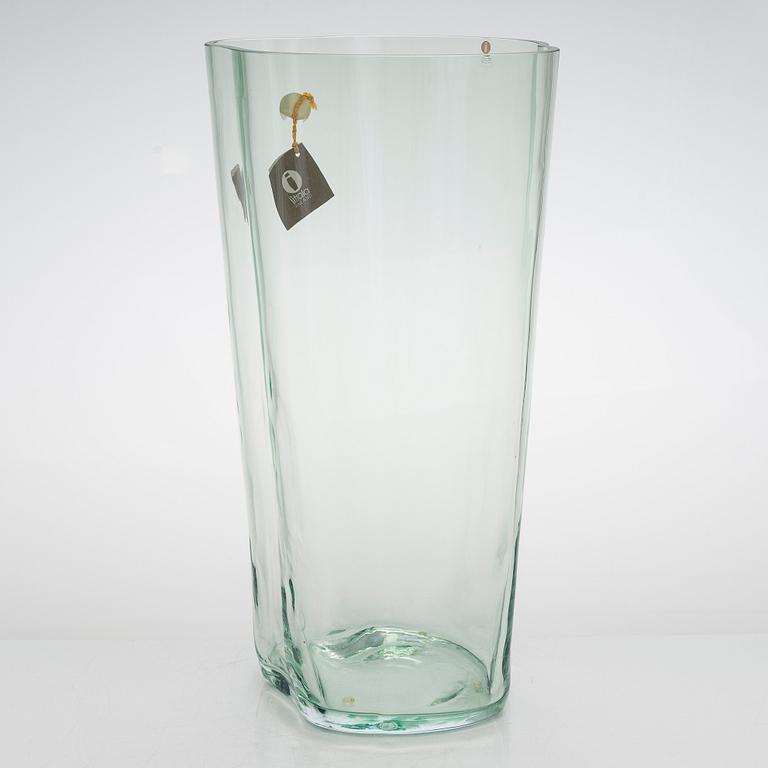 Alvar Aalto, anniversary vase, signed Alvar Aalto 100 1998 Iittala 1302/1998.
