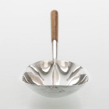 Tapio Wirkkala, Skål, TW 85, silver, Kultakeskus, Tavastehus 1964.
