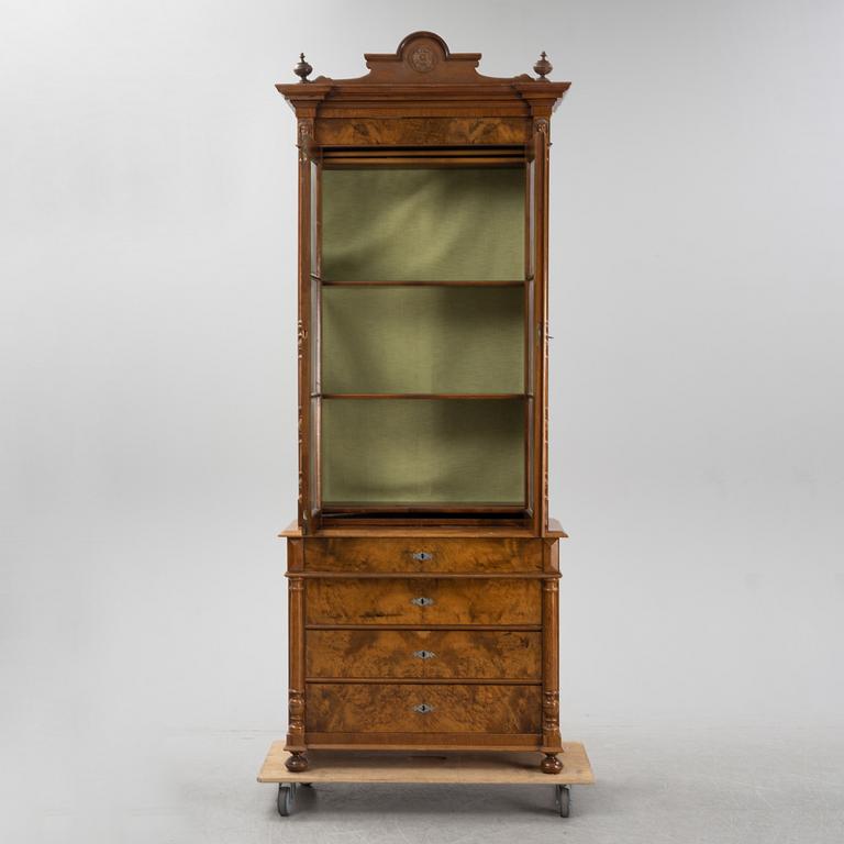 Skåp, Nyrenässans, 1800-talets slut.