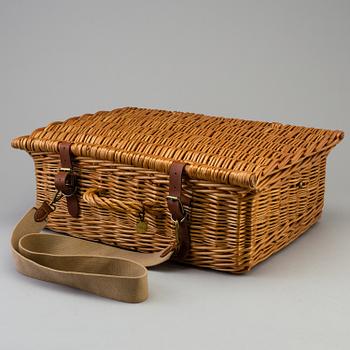 A Mulberry picnic basket second 20th century.