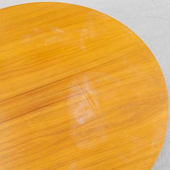 Bruno Mathsson, an 'Annika' coffee table, Firma Karl Mathsson, Värnamo, Sweden, mid 20th Century.