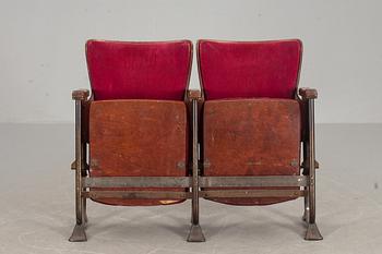 BIO/TEATERSTOLAR, ett par, 1900-tal.
