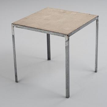 Stina Lindholm, a contemporary garden table, 'N–table', Skulpturfabriken.