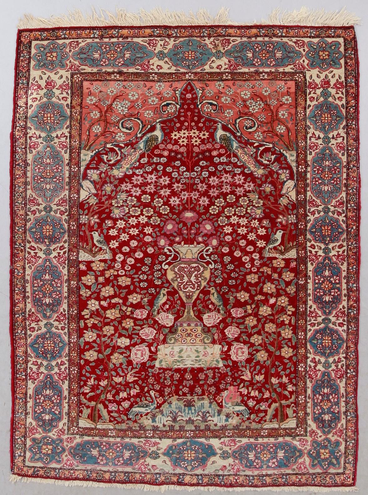 MATTA, orientalisk, old. Ca 177 x 137 cm.