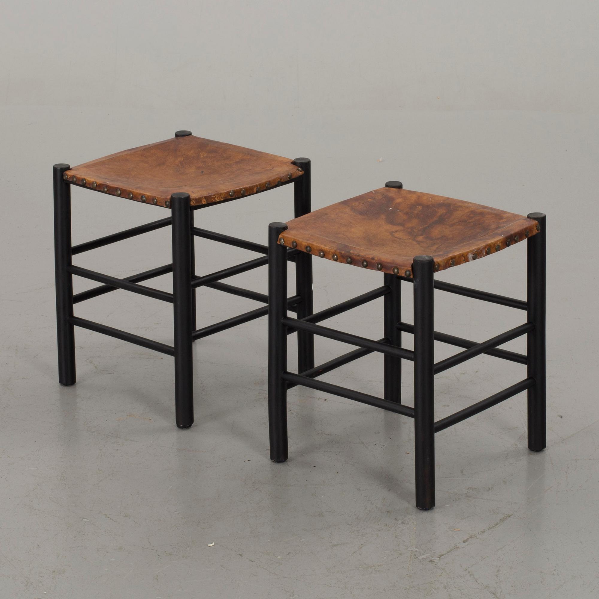 A PAIR OF STOOLS SECOND HALF OF 20TH CENTURY,