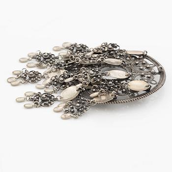 Costume jewelry/brooch, silver, possibly Norway.