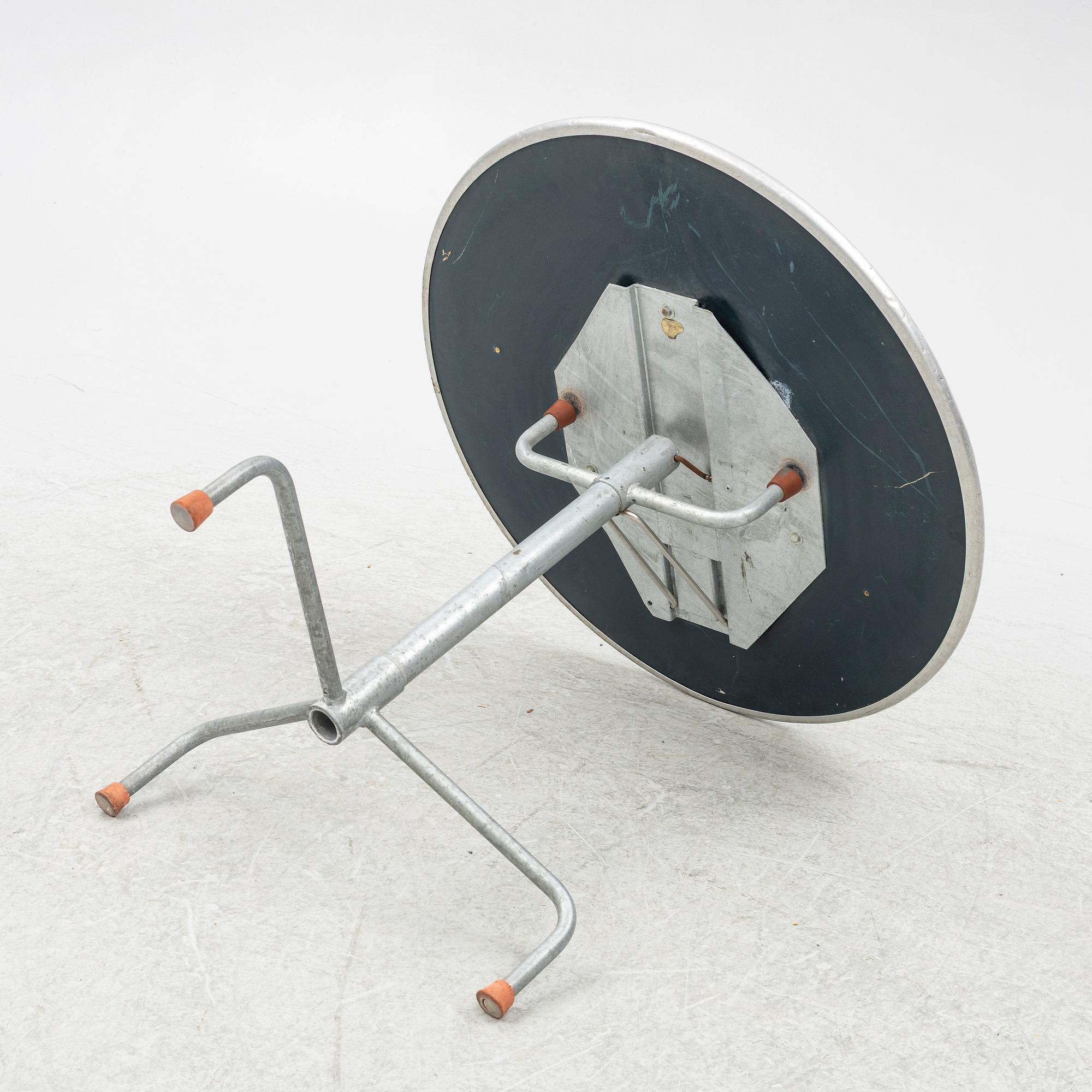 Jonas Bohlin, a "Sturehof" table, Nola Industrier.