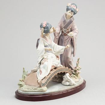 A Lladro porcelain figurine "Springtime in Japan", 1984.