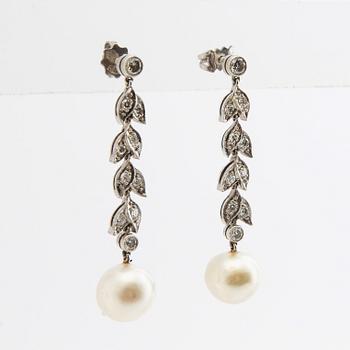 Earrings, a pair, 18k white gold with pearls and diamonds.
