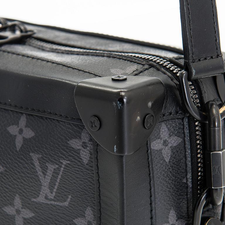 Louis Vuitton, "Soft Trunk", laukku.