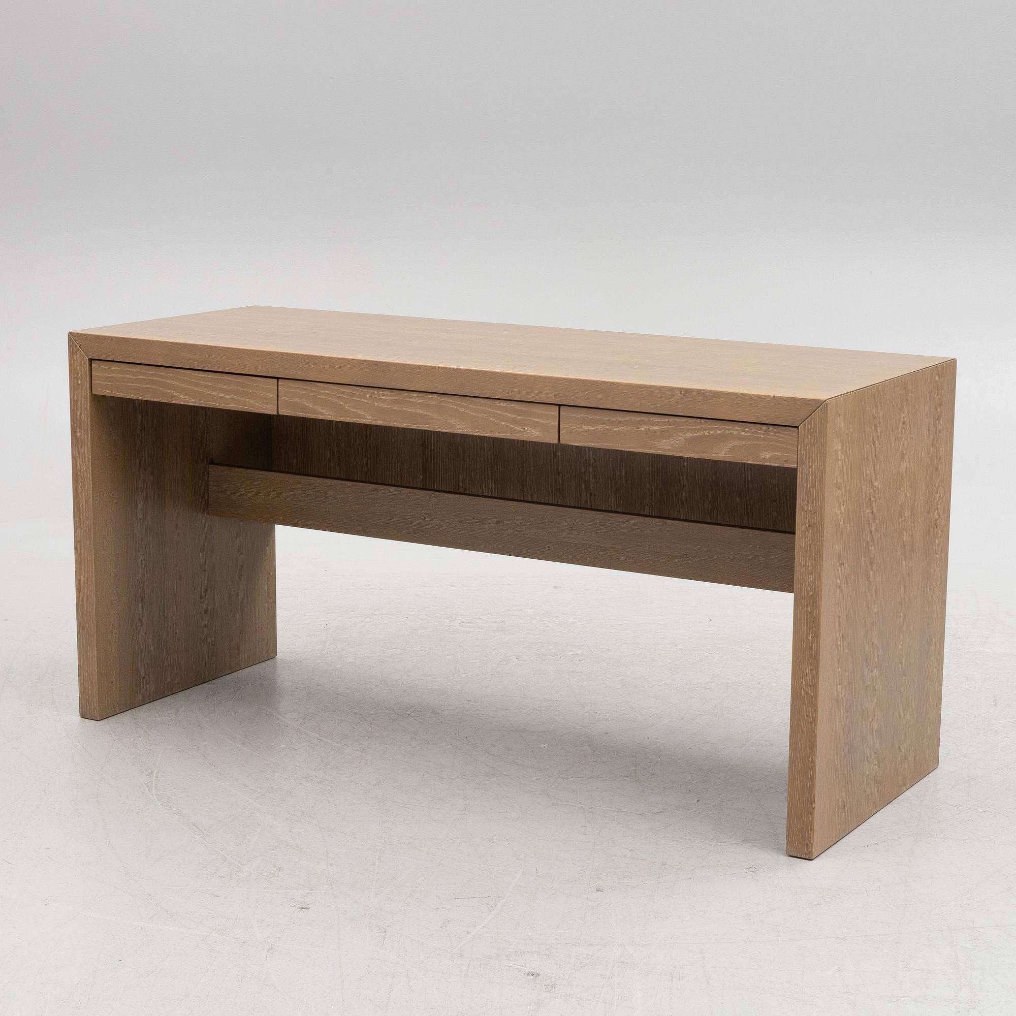 Hellena Hennie, skrivbord, "Maud", Slettvoll.