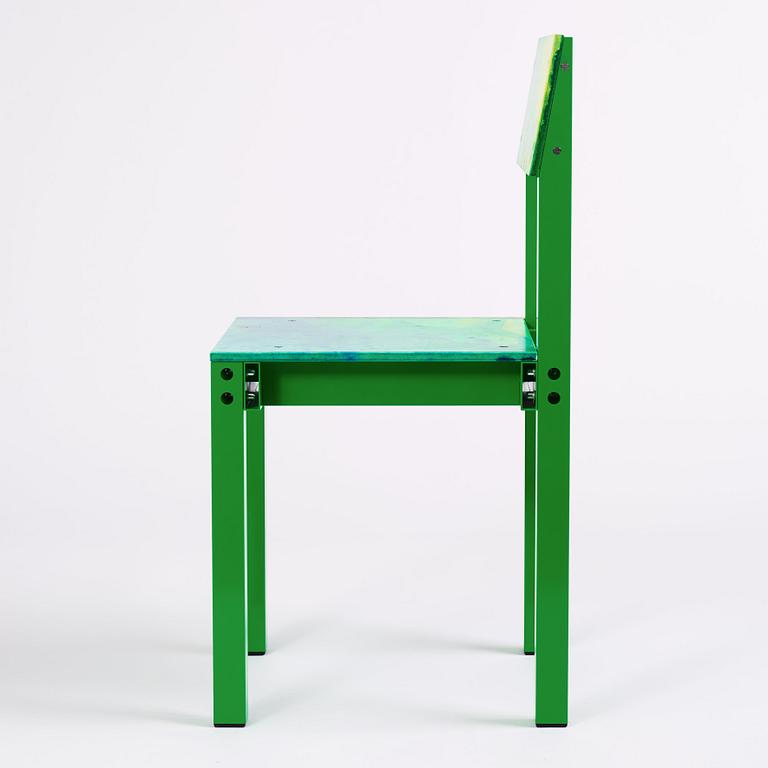 Fredrik Paulsen, a unique chair, "Chair One Open Air, Smell the Magic", JOY, 2024.