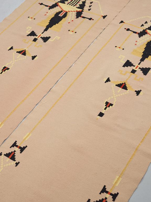 DRAPERIER, 1 par, slätväv, 224,5 x 75 respektive 223,5 x 75 cm, komponerade av Gösta Adrian-Nilsson (GAN).