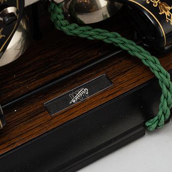 A late 20th century telephone.