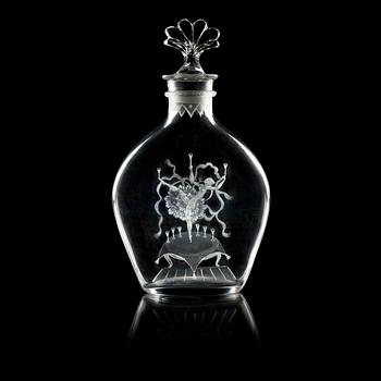 A Simon Gate engraved glass decanter with stopper, Orrefors, 1926.