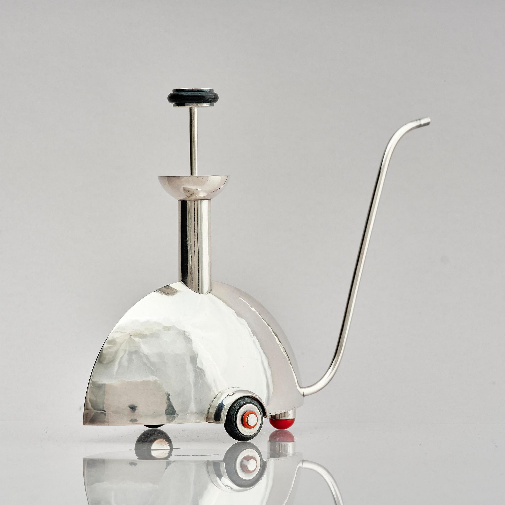 Mats Eskils, kanna "DropStop", sterlingsilver, Stockholm, 1999.