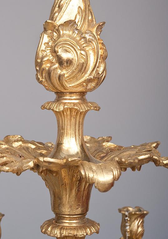 TAKKRONA. Frankrike/Ryssland, nyrokoko, 1800-tal. Höjd 89 cm.