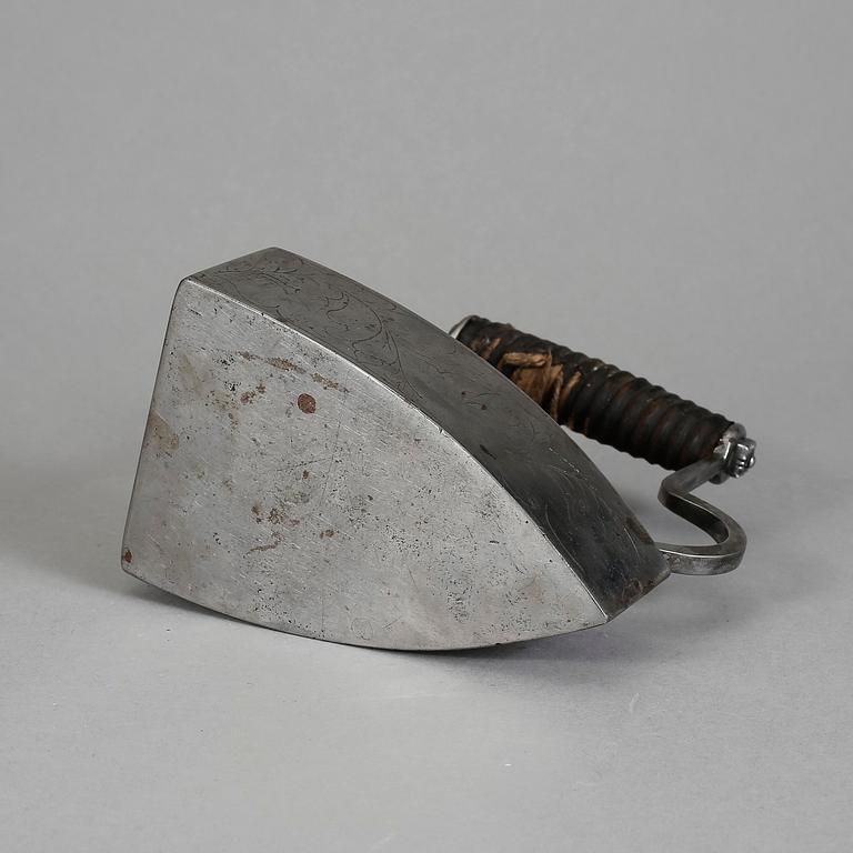 LODSTRYKJÄRN, stål, daterat 1770.