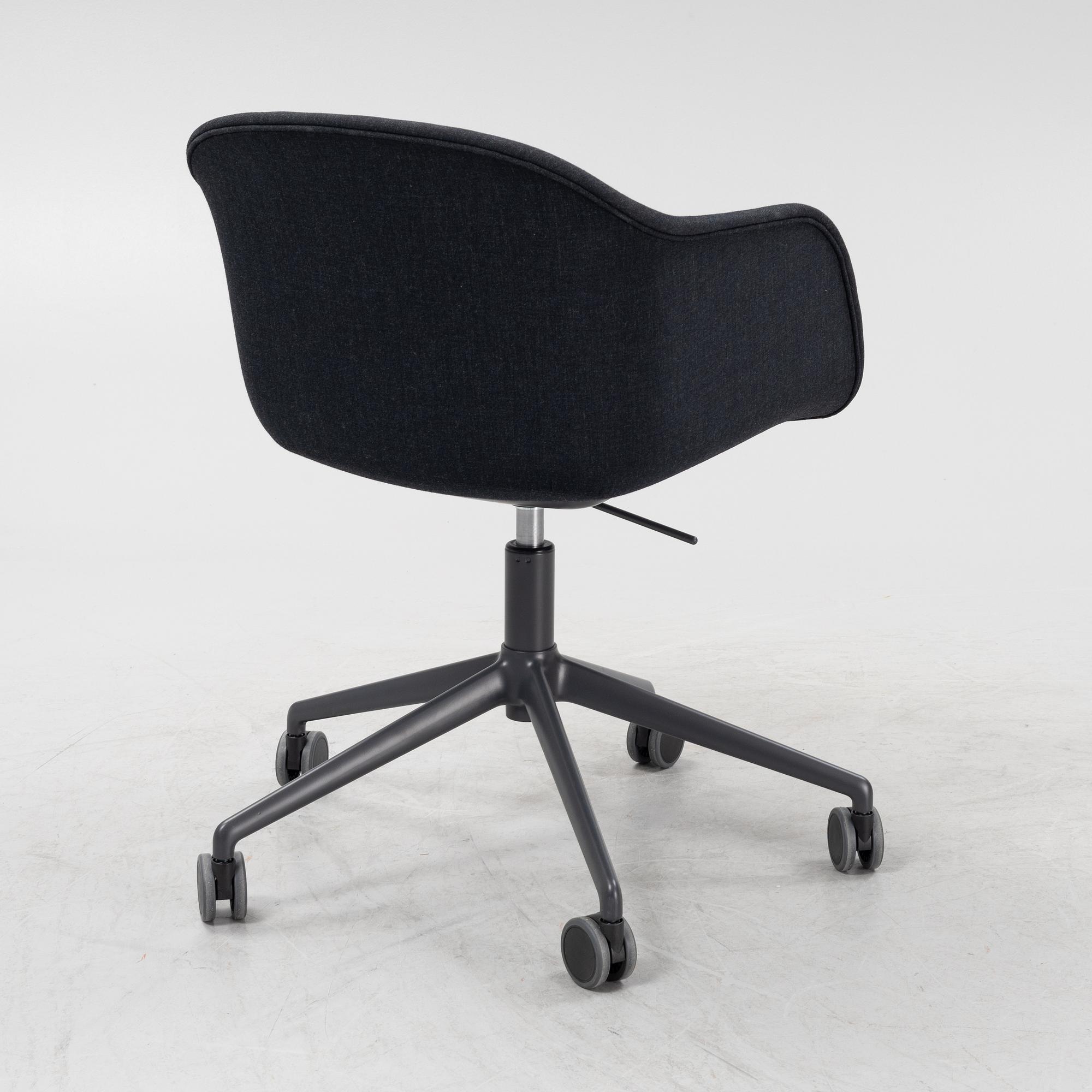 Iskos-Berlin, a 'Fiber' swivel office chair, Muuto.