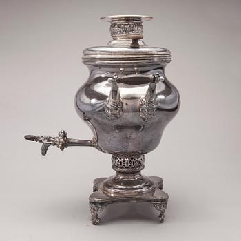 SAMOVAR, försilvrad, stämplad Fraget, Warsawa, sekelskiftet 1800/1900.