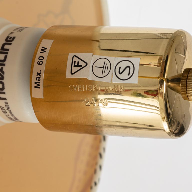 Josef Frank, taklampa modell 2479, Firma Svenskt Tenn.