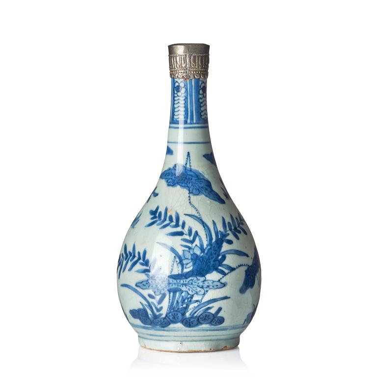 A blue and white bottle, Ming dynasty (1368-1644).