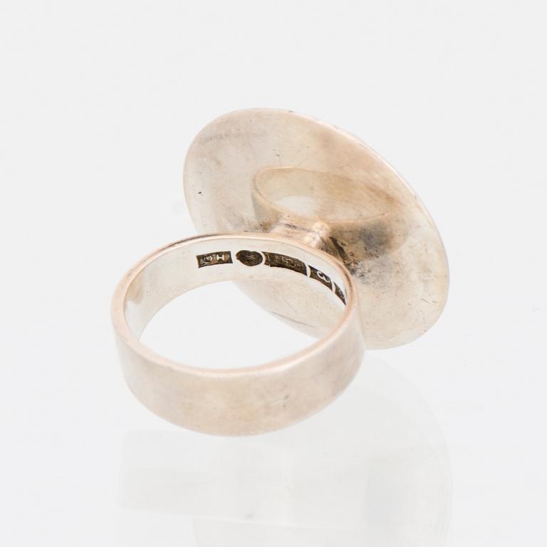 A SAARA HOPEA RING, siler. Ossian Hopea, Porvoo Finland 1963.