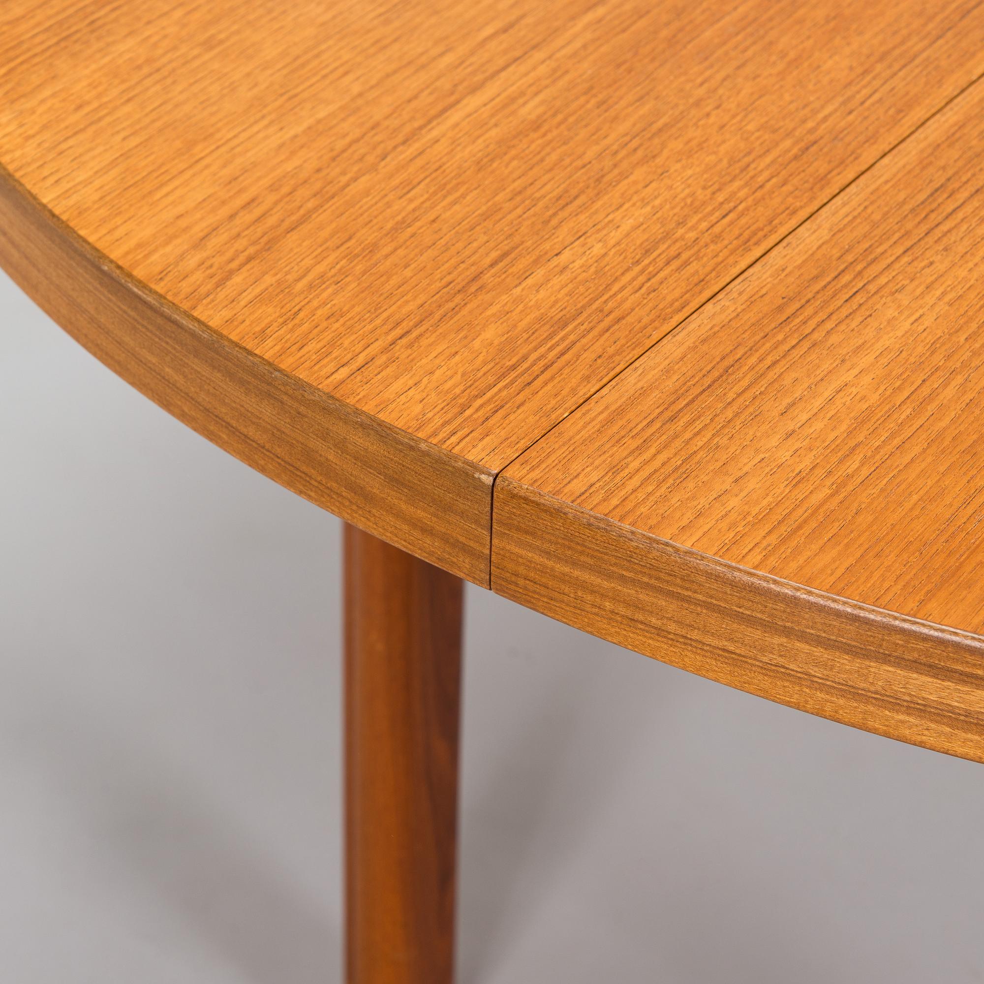 Alvar Aalto, matbord, modell H93, Artek 1960-tal.