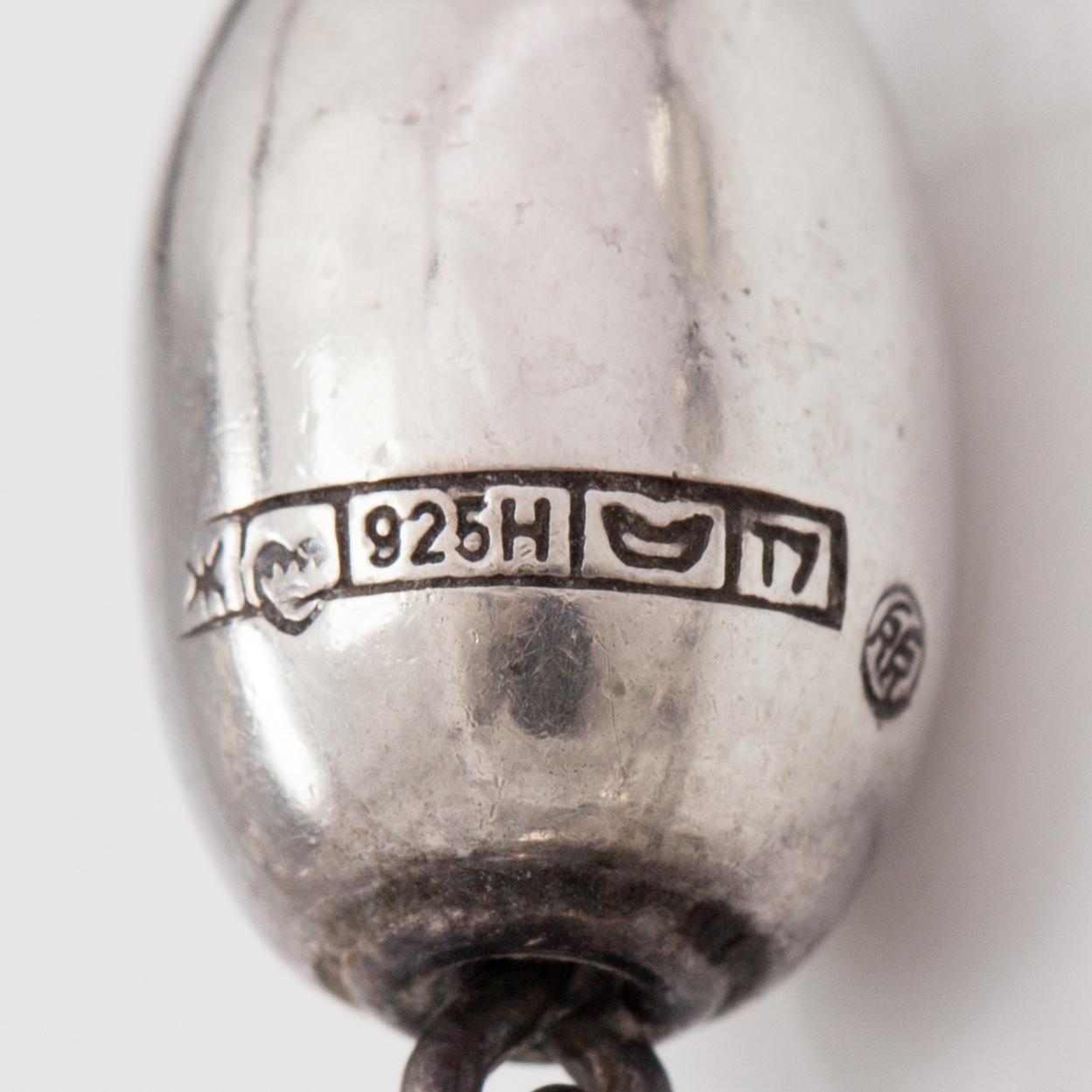 A set of sterling silver necklace and bracelet "Halikko treasure". Kalevala Koru, Helsinki 1967-72.