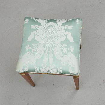TABURETT, gustaviansk-stil, 1900-tal.