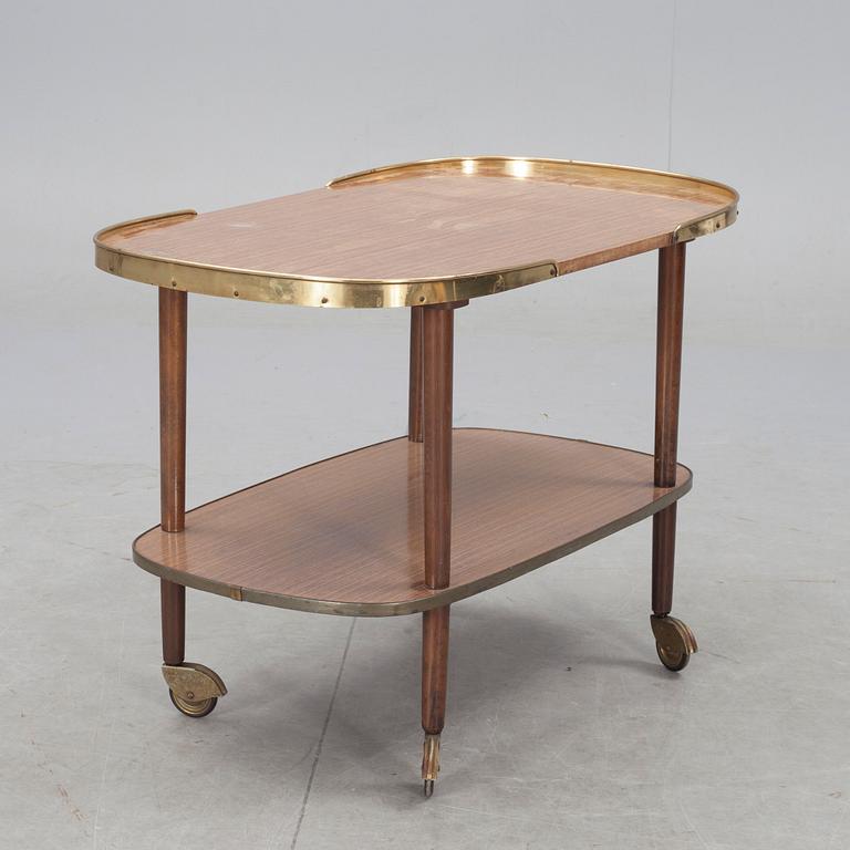 SERVERINGSVAGN, 1900-talets mitt/andra hälft.