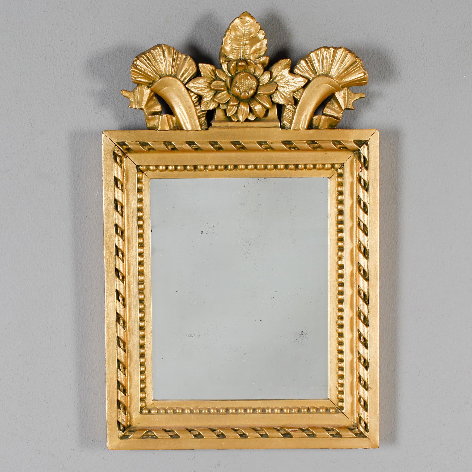 SPEGEL, gustaviansk, omkring år 1800.