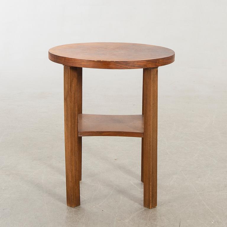 A first half of the 20th century table.