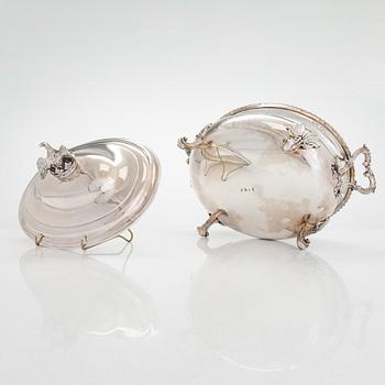 A mid-18th-century sterling silver tureen, mark of Peter Archambo II and Peter Meure, London 1753.