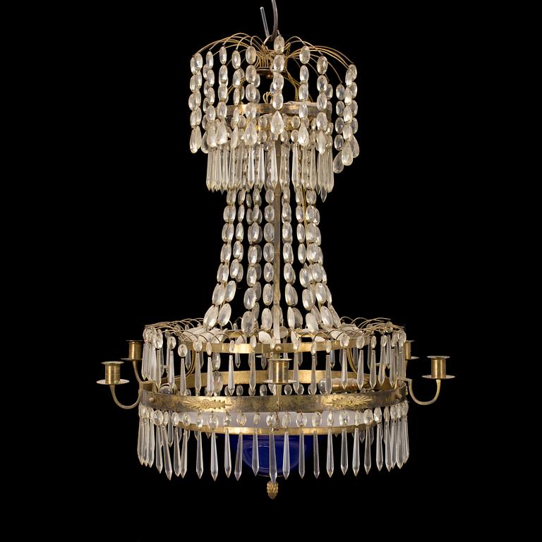 a chandelier from the first half of the 20th century.