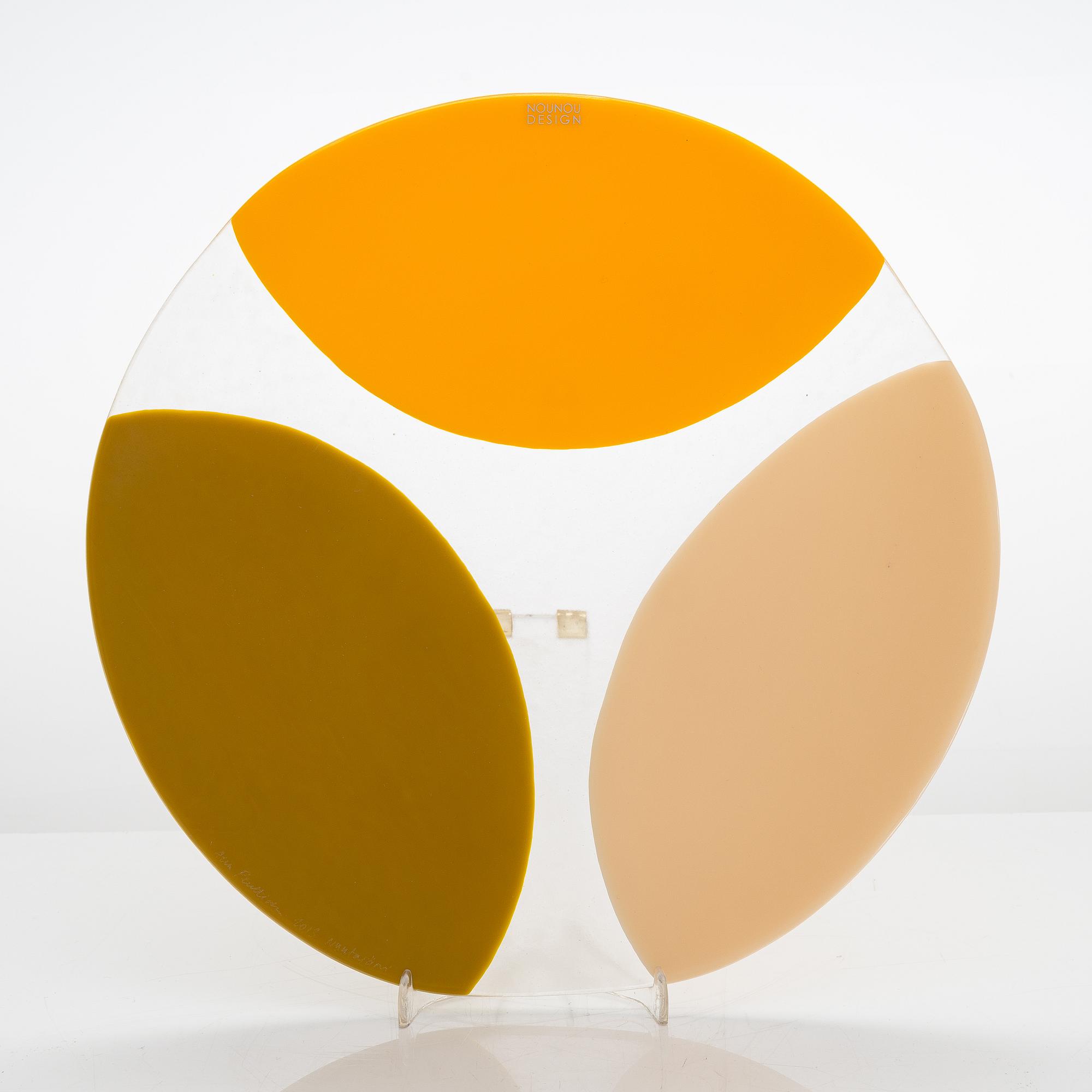 Anu Penttinen, fat, signerad Anu Penttinen 2013, Nuutajärvi. Nounou Design.