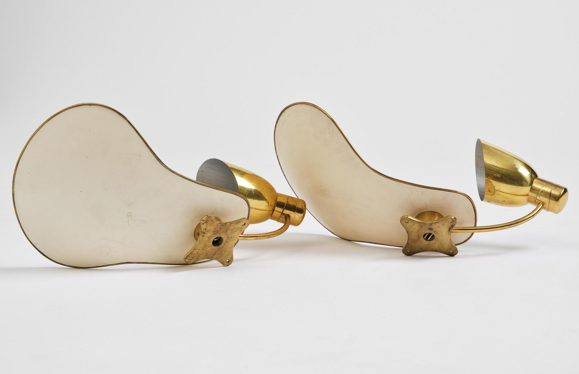 Carl-Axel Acking, a pair of wall lamps model 5029, Bröderna Malmströms Metallvarufabrik, Malmö, 1950s.